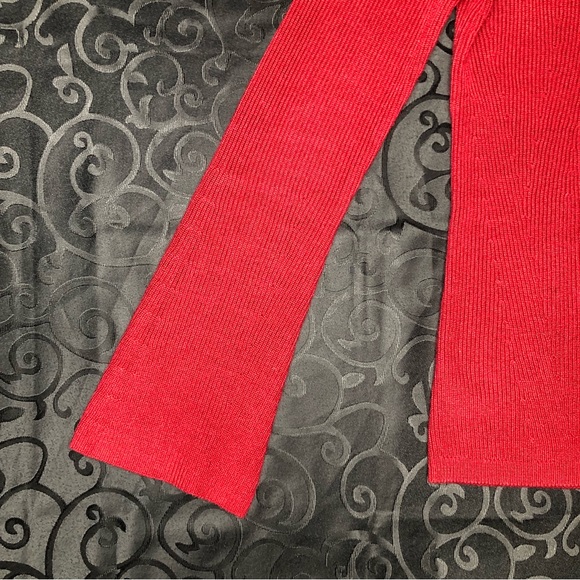 White House Black Market (WHBM) Bell Sleeve Turtleneck Sweater - Picture 4 of 10